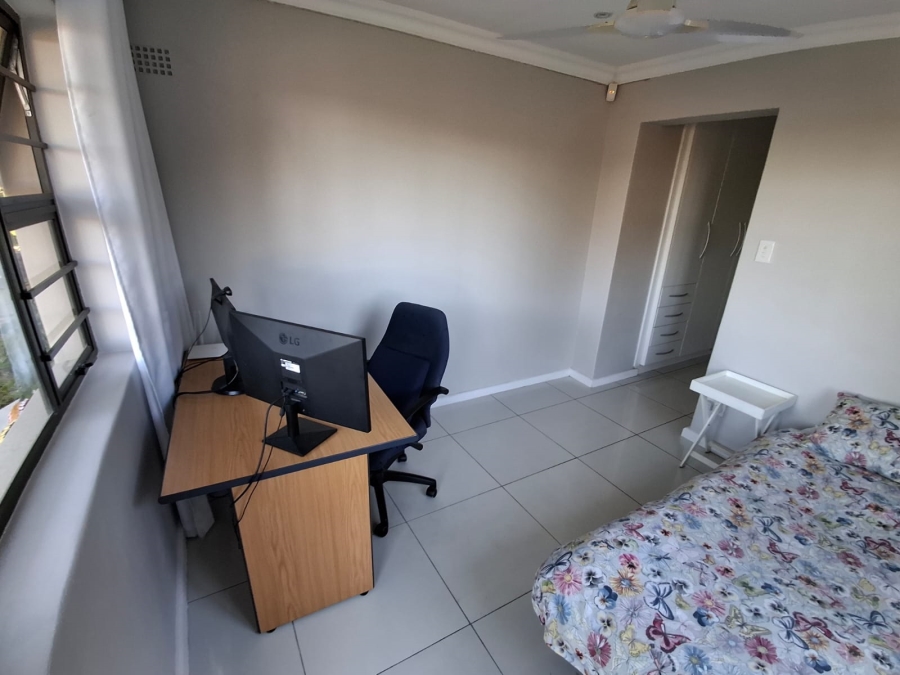 5 Bedroom Property for Sale in Nahoon Eastern Cape